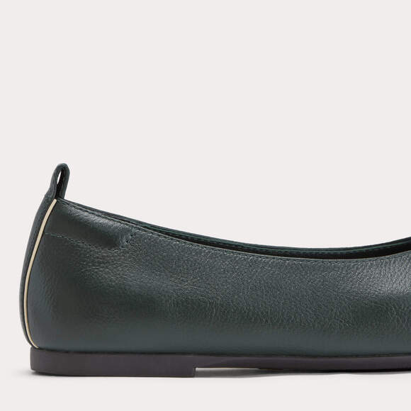 Everlane Women's Ballet Flat in Scarab, Size 6 - Picture 2 of 5